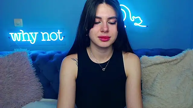 ViollinaLove online show from 02/14/25, 11:53