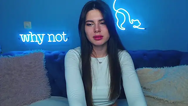 ViollinaLove online show from 02/15/25, 06:01