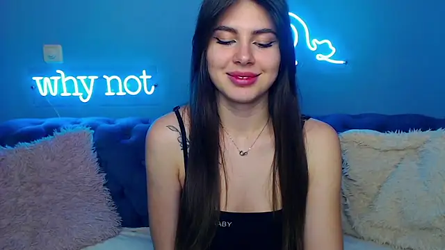 ViollinaLove online show from 02/18/25, 11:55