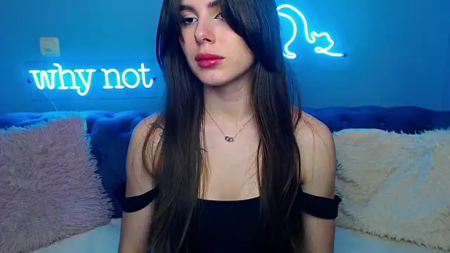 ViollinaLove online show from 02/21/25, 08:51