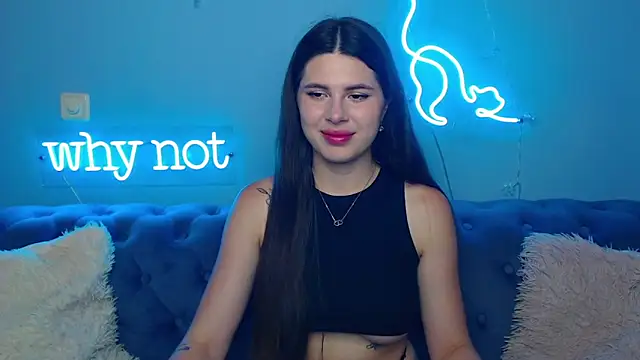 Snapshot of ViollinaLove chatting on 06/12/26, 04:44 ViollinaLove online show from 06/12/26, 04:44