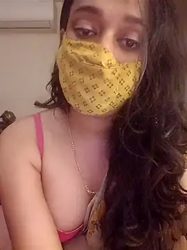 Snapshot of Lavanya_Shah chatting on 12/04/24, 02:48 Lavanya Shah online show from 12/04/24, 02:48