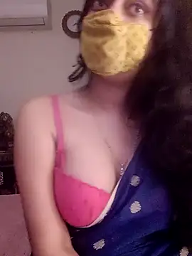 Snapshot of Lavanya_Shah chatting on 12/05/24, 02:44 Lavanya Shah online show from 12/05/24, 02:44