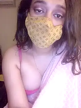 Snapshot of Lavanya_Shah chatting on 01/14/25, 03:04 Lavanya Shah online show from 01/14/25, 03:04