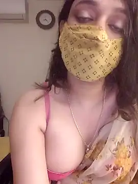 Snapshot of Lavanya_Shah chatting on 01/17/25, 02:50 Lavanya Shah online show from 01/17/25, 02:50