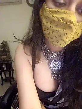 Snapshot of Lavanya_Shah chatting on 01/24/25, 02:51 Lavanya Shah online show from 01/24/25, 02:51