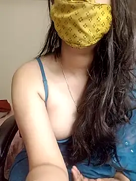 Snapshot of Lavanya_Shah chatting on 02/20/25, 06:02 Lavanya Shah online show from 02/20/25, 06:02