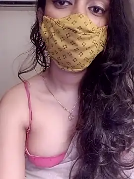 Snapshot of Lavanya_Shah chatting on 09/09/25, 02:38 Lavanya Shah online show from 09/09/25, 02:38