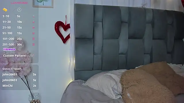 Snapshot of Nathalia_Rodriguez chatting on 02/26/25, 09:58 Nathalia Rodriguez online show from 02/26/25, 09:58