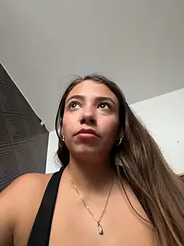 Hall 16 online show from 03/18/26, 04:21