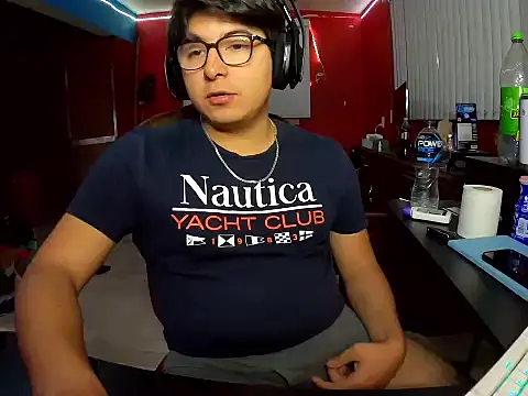 Nathanroberts111 online show from 12/28/24, 06:06