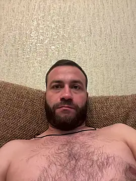 Snapshot of nikebauer95 chatting on 03/14/25, 12:29 nikebauer95 online show from 03/14/25, 12:29
