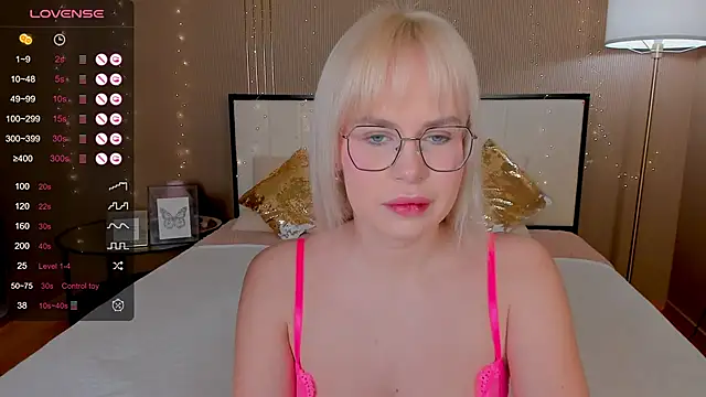 Snapshot of bellatip chatting on 03/10/25, 12:40 bellatip online show from 03/10/25, 12:40