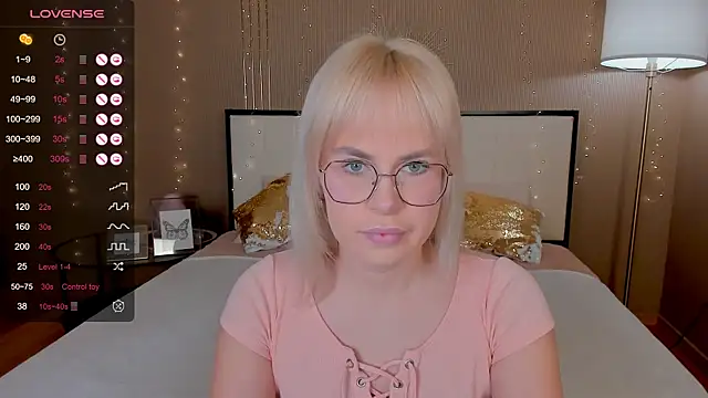 Snapshot of bellatip chatting on 03/14/25, 12:43 bellatip online show from 03/14/25, 12:43