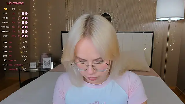 Snapshot of bellatip chatting on 10/02/25, 12:50 bellatip online show from 10/02/25, 12:50