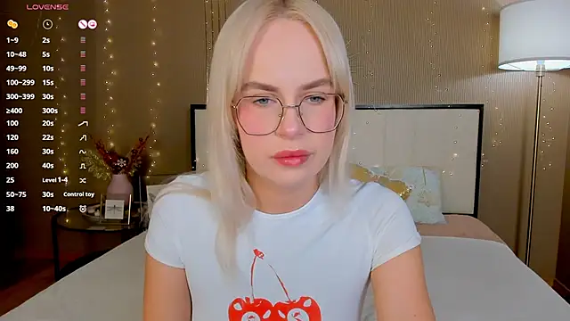 Snapshot of bellatip chatting on 02/22/26, 12:56 bellatip online show from 02/22/26, 12:56