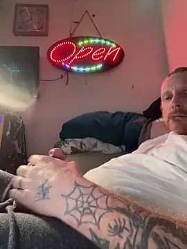 Snapshot of CLoSpunkmeyer69 chatting on 02/18/25, 01:00 CLoSpunkmeyer69 online show from 02/18/25, 01:00