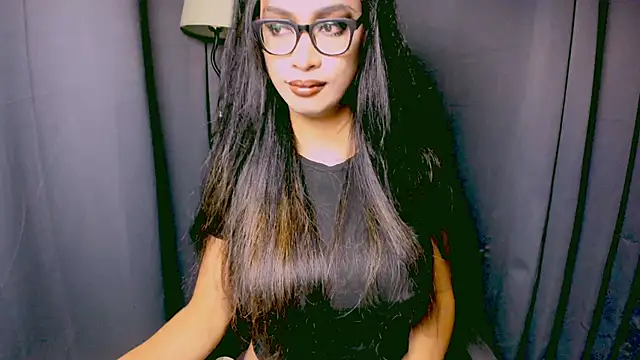 Snapshot of XXsexylongcockXX chatting on 12/12/24, 02:11 XXsexylongcockXX online show from 12/12/24, 02:11