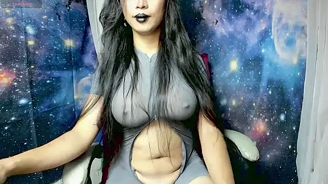 Snapshot of XXsexylongcockXX chatting on 10/10/25, 11:48 XXsexylongcockXX online show from 10/10/25, 11:48