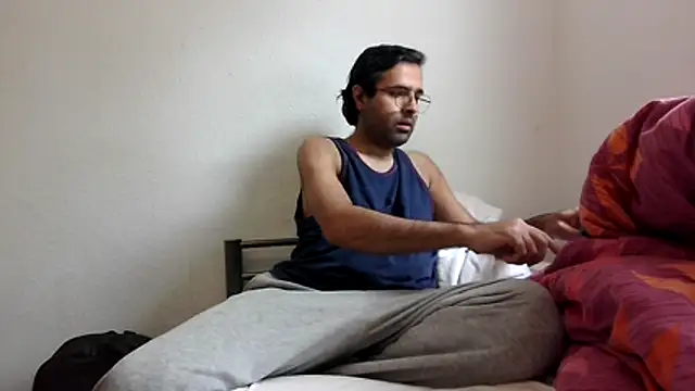 Snapshot of Azad64 chatting on 06/09/26, 11:22 Azad64 online show from 06/09/26, 11:22