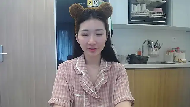 Snapshot of Asiagirll chatting on 04/29/26, 02:48 Asiagirll online show from 04/29/26, 02:48