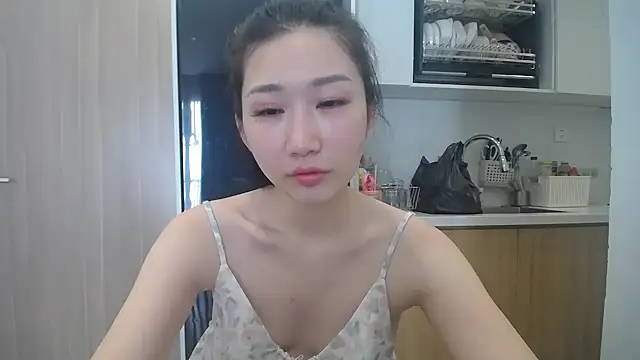 Snapshot of Asiagirll chatting on 06/24/26, 12:09 Asiagirll online show from 06/24/26, 12:09