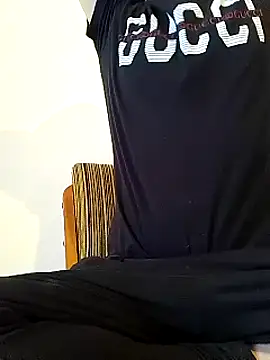 Rolandxxxr online show from 02/23/25, 02:57