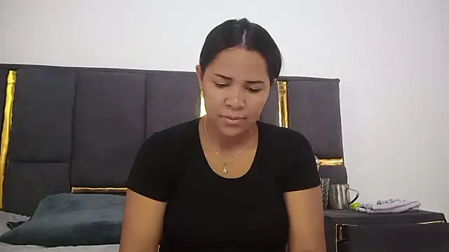 aleixane online show from 11/17/25, 06:19