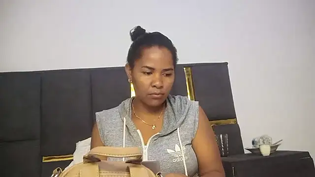 aleixane online show from 04/01/26, 01:41