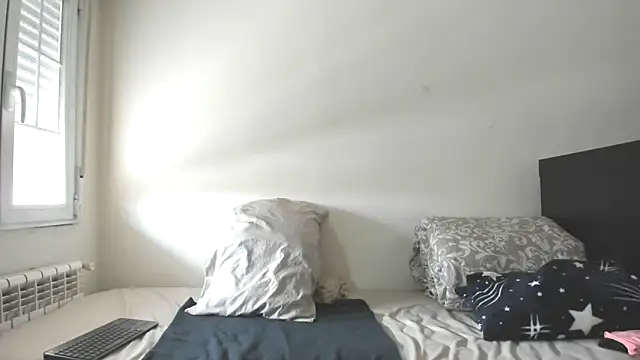 CristalDivine online show from 03/06/26, 09:39