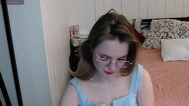 CindyJonson online show from 03/09/25, 07:23