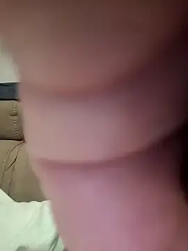 Snapshot of Tazyp19 chatting on 01/07/25, 07:52 Tazyp19 online show from 01/07/25, 07:52