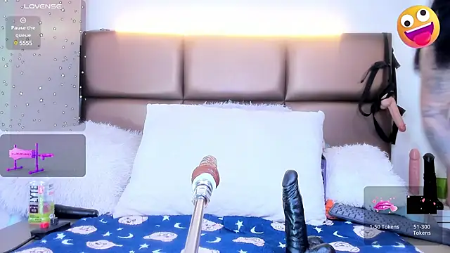 Snapshot of janette_rider chatting on 02/18/25, 06:15 janette rider online show from 02/18/25, 06:15