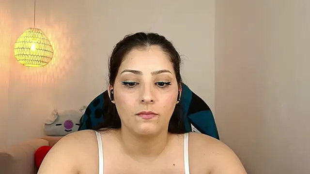 Snapshot of YummyAnna_ chatting on 09/18/25, 08:44 YummyAnna online show from 09/18/25, 08:44