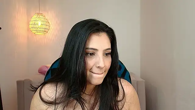 YummyAnna  online show from 02/04/26, 07:53