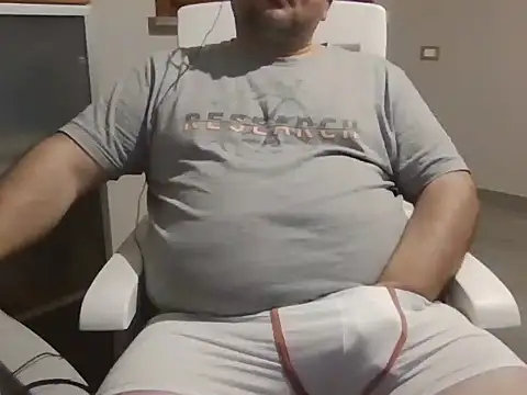 iron boy80 online show from 04/17/26, 09:51