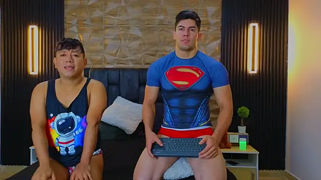 FelipeAndMarcello3 online show from 02/10/25, 02:37