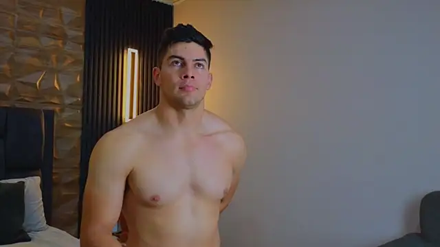 FelipeAndMarcello3 online show from 03/06/25, 11:31