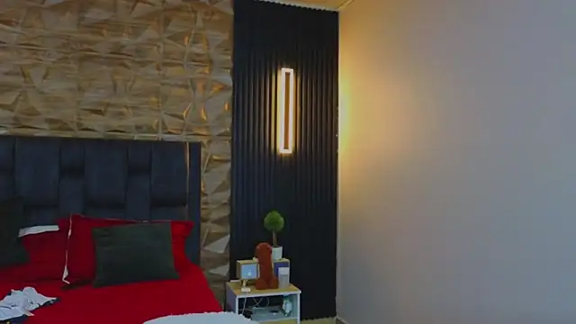 FelipeAndMarcello3 online show from 03/13/25, 10:21