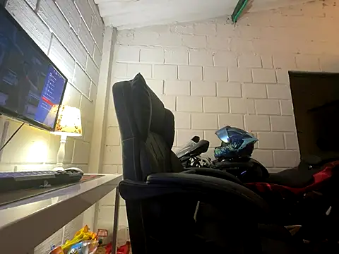 Max TheHorseDick online show from 09/16/25, 03:51