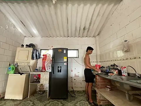 Max TheHorseDick online show from 04/16/26, 09:39