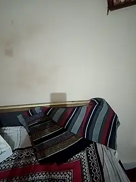 Snapshot of Sweet-Berry chatting on 01/08/25, 06:20 Sweet-Berry online show from 01/08/25, 06:20