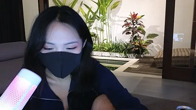 Snapshot of TammiLou chatting on 03/03/25, 12:27 TammiLou online show from 03/03/25, 12:27