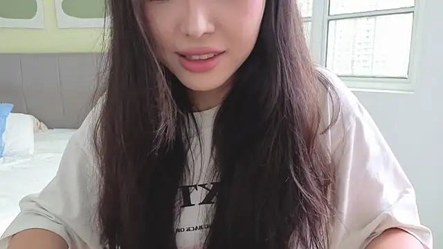 Snapshot of TammiLou chatting on 11/15/25, 06:00 TammiLou online show from 11/15/25, 06:00