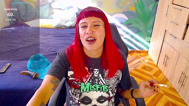 Eimy lorens online show from 11/17/25, 08:14