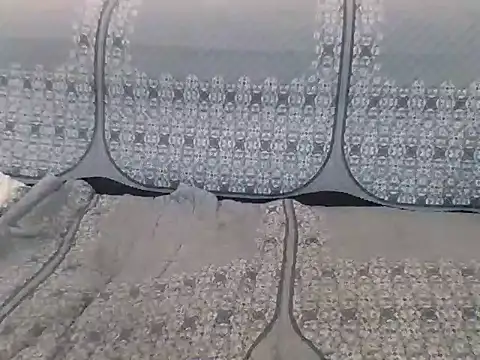 Snapshot of redvelvet_4 chatting on 02/15/25, 04:34 redvelvet 4 online show from 02/15/25, 04:34