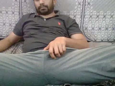 Snapshot of redvelvet_4 chatting on 02/16/25, 08:21 redvelvet 4 online show from 02/16/25, 08:21