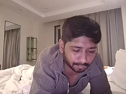 Snapshot of redvelvet_4 chatting on 10/11/25, 08:29 redvelvet 4 online show from 10/11/25, 08:29