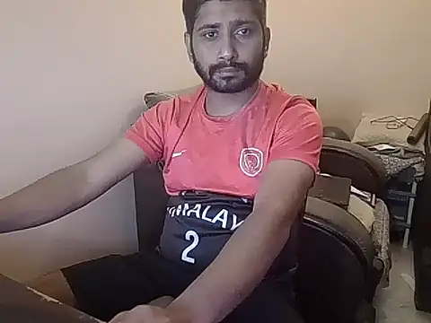 Snapshot of redvelvet_4 chatting on 10/27/25, 05:28 redvelvet 4 online show from 10/27/25, 05:28