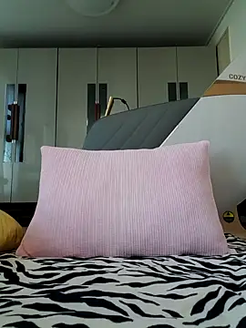 Ssk10N online show from 02/19/25, 08:12